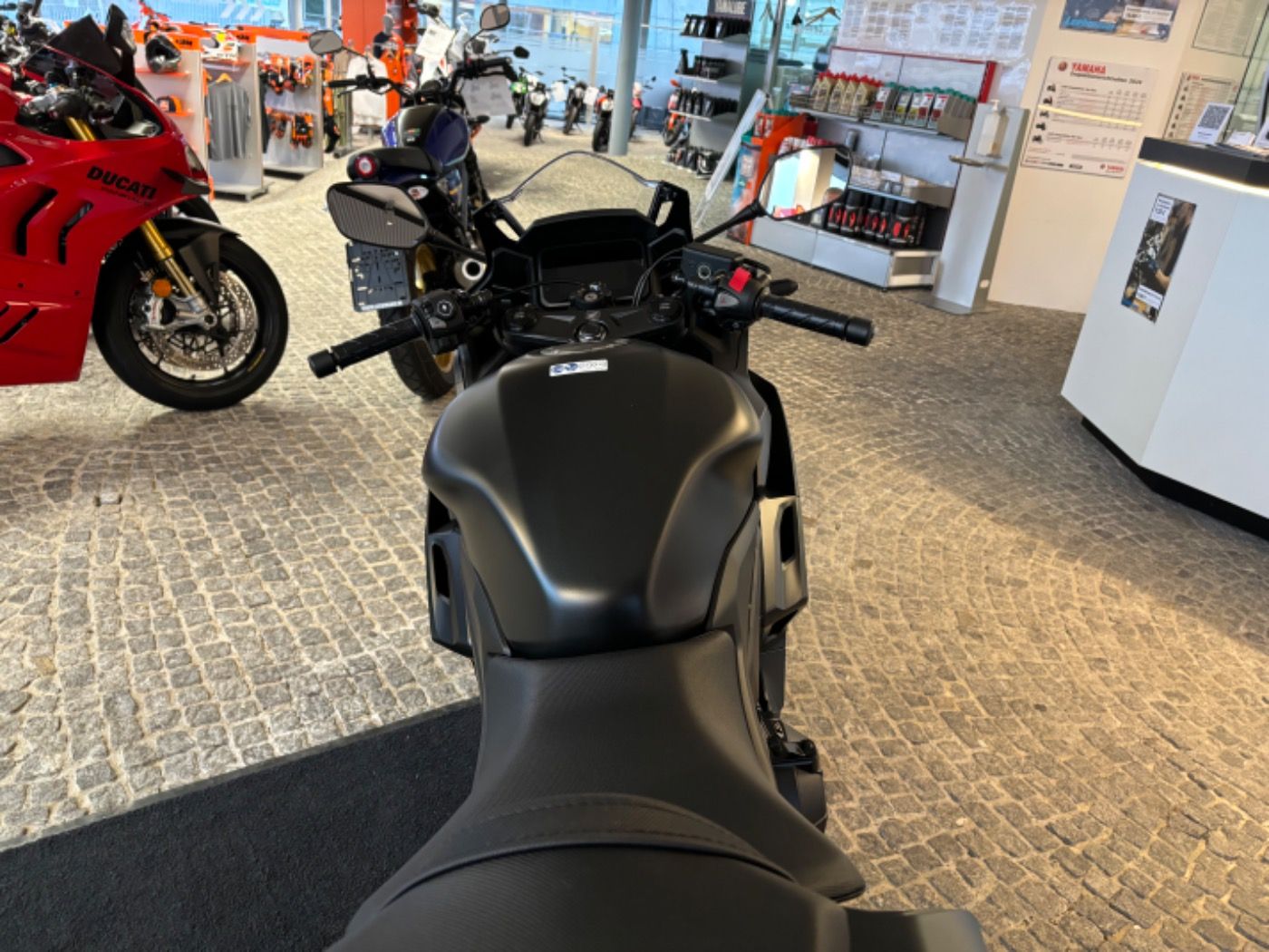 Fahrzeugabbildung Honda CBR 500 R sofort verfügbar