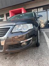 Volkswagen Passat 2.0 TDI DPF Var. Highline camb - Volkswagen Passat aus 2009: TDI