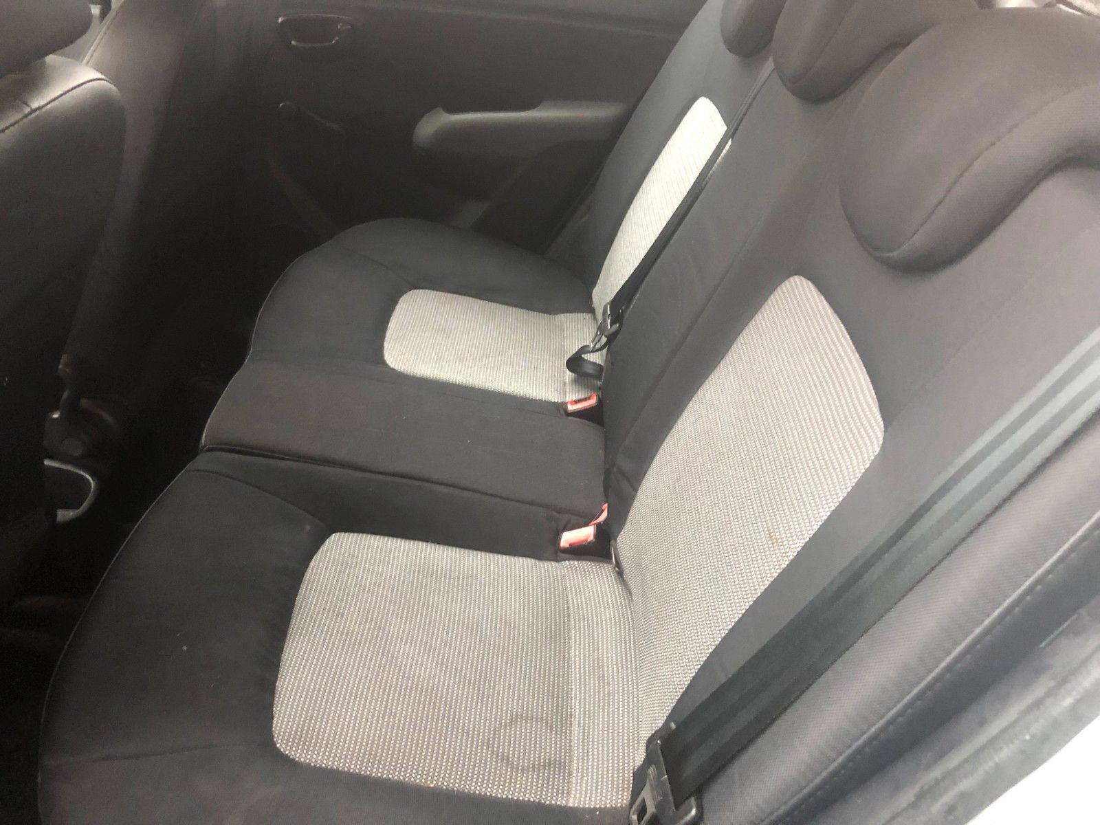 Fahrzeugabbildung Hyundai i10 1.1 Classic