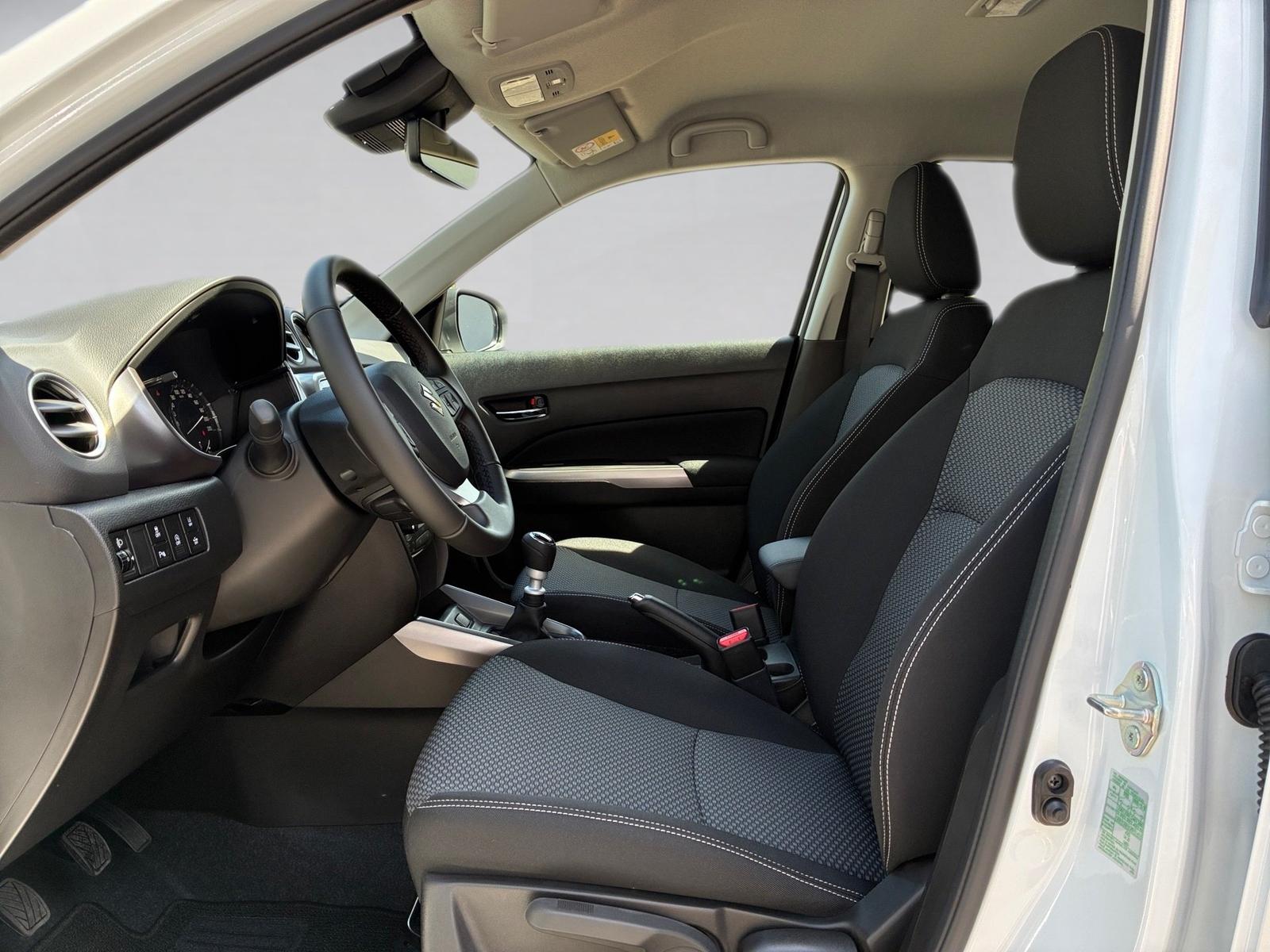 Suzuki Vitara 1.4 4x2 Comfort Kamera,LED,Navi,PDC,SHZ