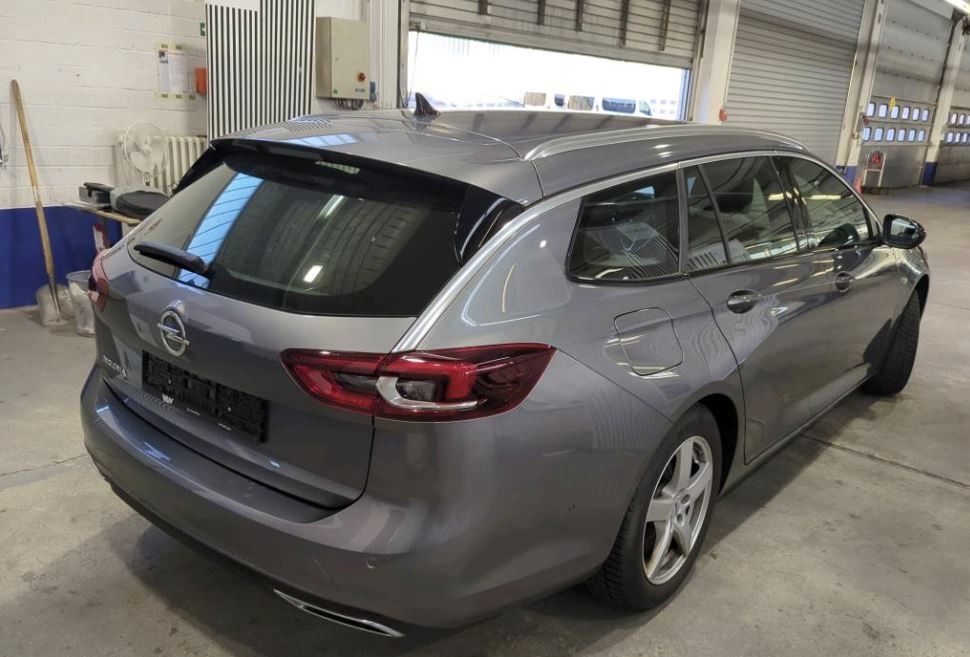 Fahrzeugabbildung Opel Insignia B ST 2.0D ELEGANCE NAVI/LED/KAMERA/DAB+