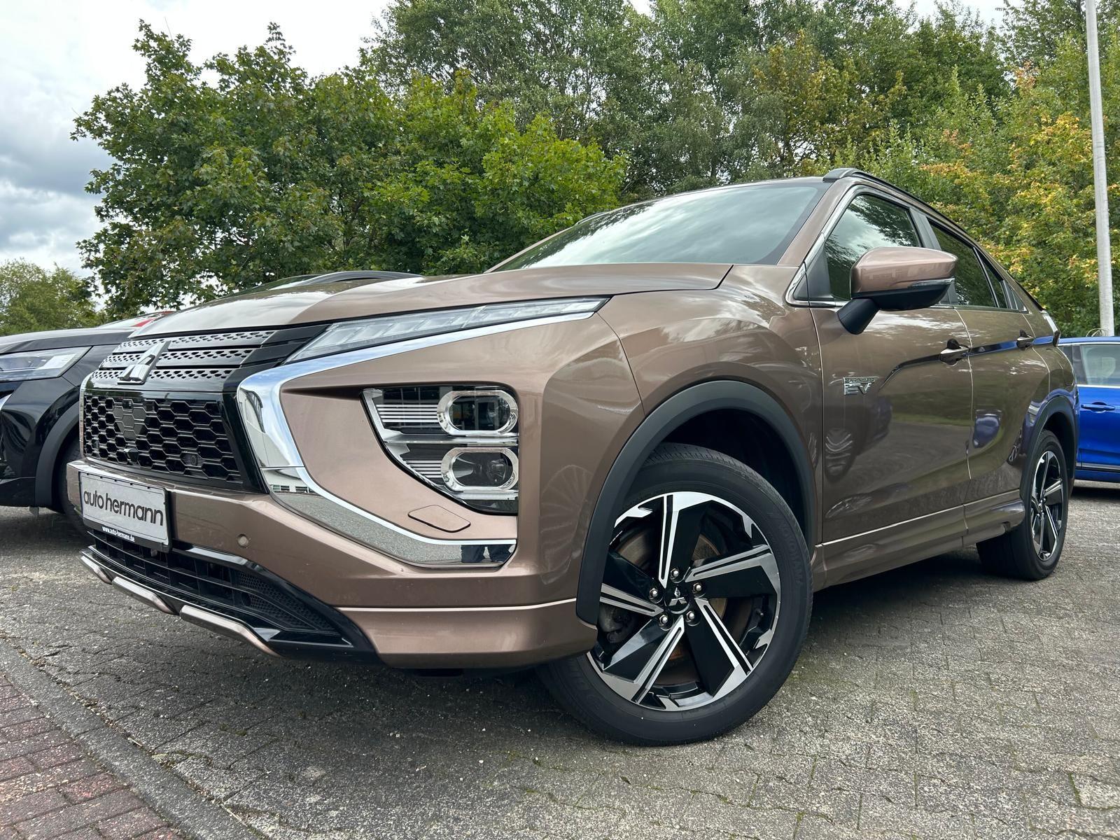 Mitsubishi Eclipse Cross Plus Select Black Hybrid 4WD