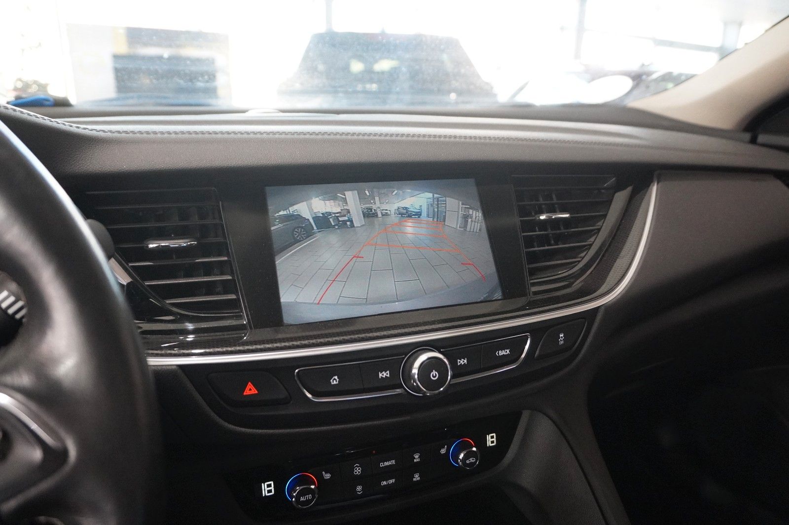 Fahrzeugabbildung Opel Insignia B ST 1.5T DYNAMIC NAVI/MATRIX/KAMERA/SH