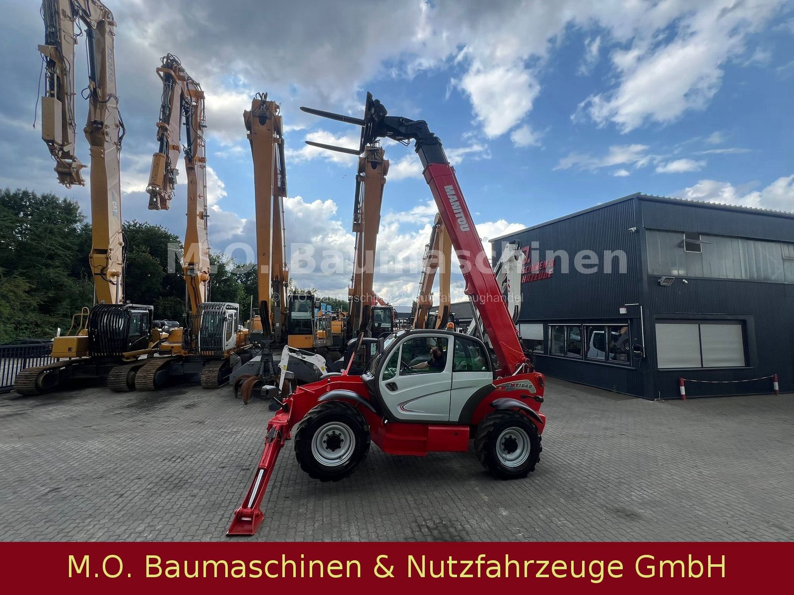 Fahrzeugabbildung Manitou MT1840 R Teleskoplader / 4x4 / SW