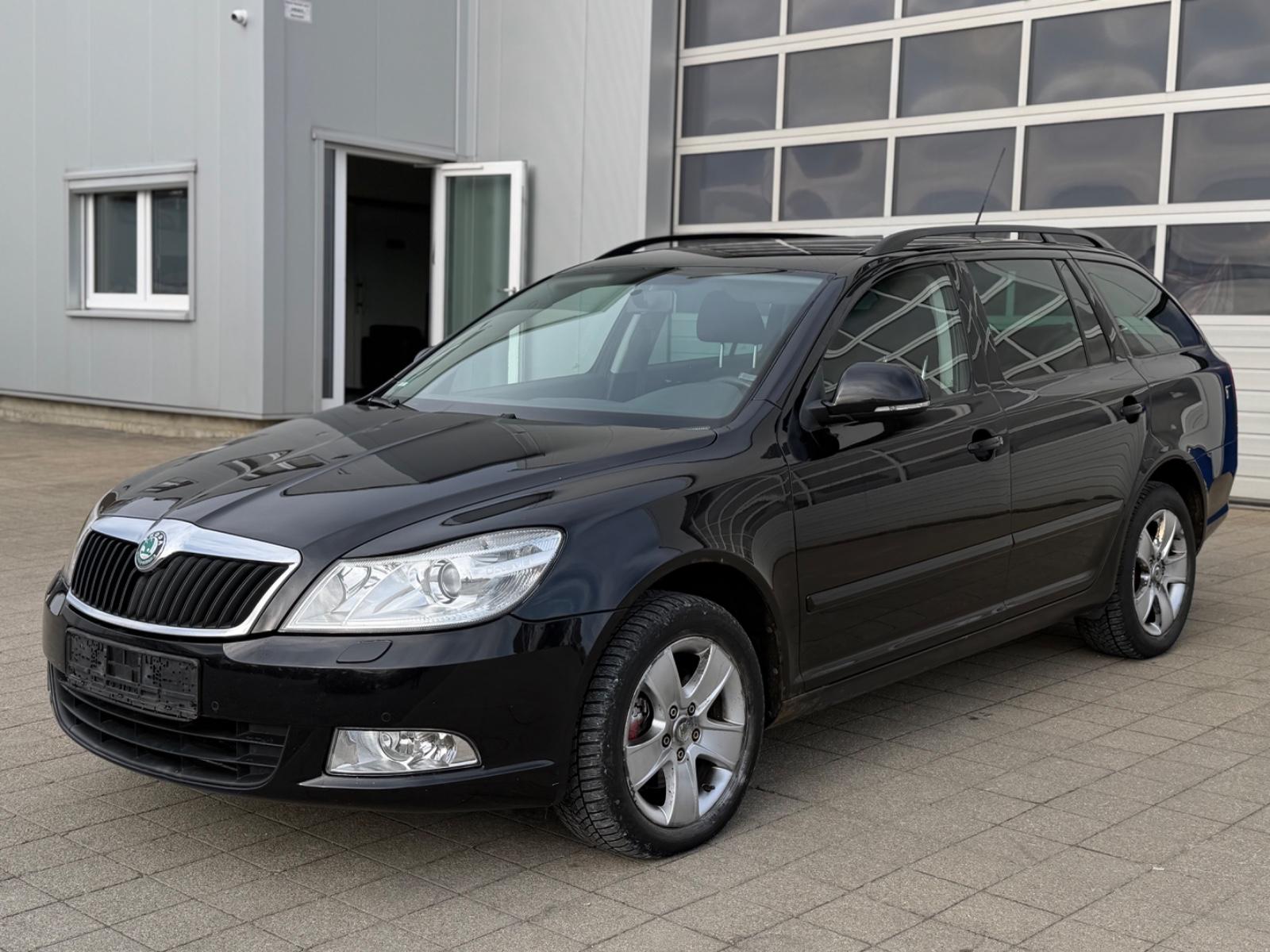 Skoda Octavia Combi Elegance 1.8 TSI Euro5 Climatronic