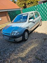 Renault Clio 1.2 *5 Türer* *Klima* - Renault Clio aus 2000: 1.2