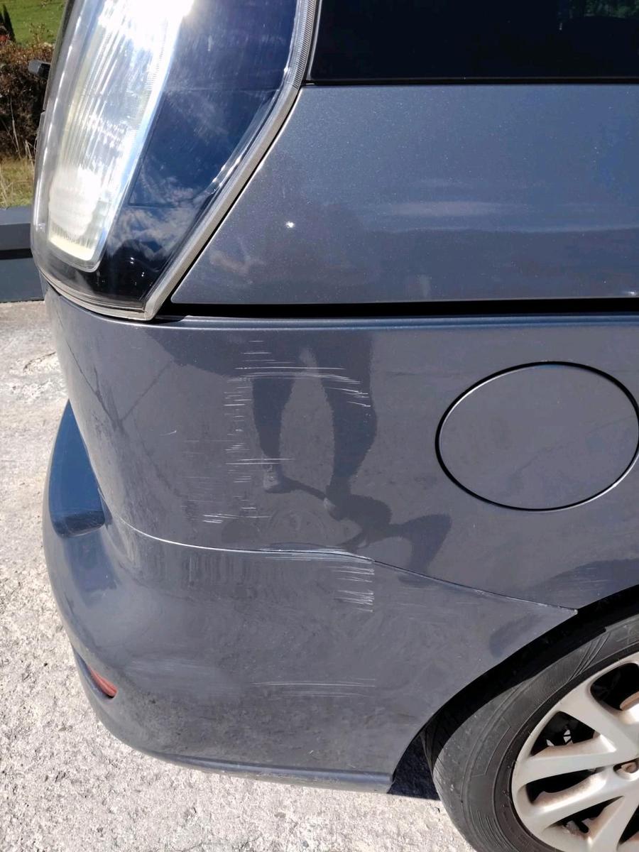 Mazda 5 2010 — двигун 80 HP (59kW)
