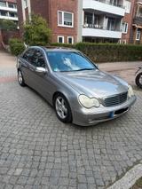 Mercedes-Benz Mercedes c220 Automatik Avantgarde-Ausstat... - gebrauchte Mercedes-Benz C 220 aus dem Jahr 2003