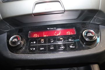 Fotografie des Kia Sportage 2.0 GDI 2WD AT Vision AHK