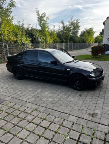 BMW 318i Edition Sport Edition Sport