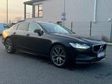 Volvo VOLVO S90 2.0D4,SUMMUM,CAMERA,SITZH,VOLLED... - Volvo S90: Von Privat