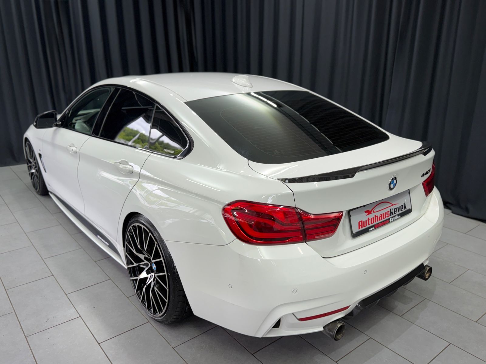 Fahrzeugabbildung BMW 440 Gran Coupé M-PAKET|MPPSK|H&K|HuD|LEDER|PANO