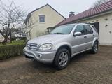 Mercedes-Benz ML 270 CDI -AMG, Volleder, wenig Kilometer - Mercedes-Benz ML 270 mit Diesel-Antrieb