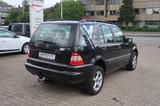 Mercedes-Benz ML 270 CDI *AUTOMATIK *LEDER *AHK *TEMPOMAT - Mercedes-Benz ML 270 aus 2003