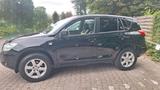 Toyota Rav 4 mit AHK 2 Tonnen, TüV neu - gebrauchte Toyota RAV 4 aus dem Jahr 2007