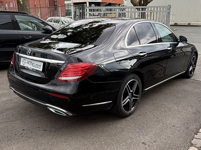 Fahrzeugabbildung Mercedes-Benz E 400 E Limousine E 400 d 4Matic