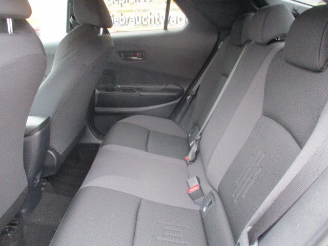 Fahrzeugabbildung Toyota C-HR Hybrid FWD Team Deutschland
