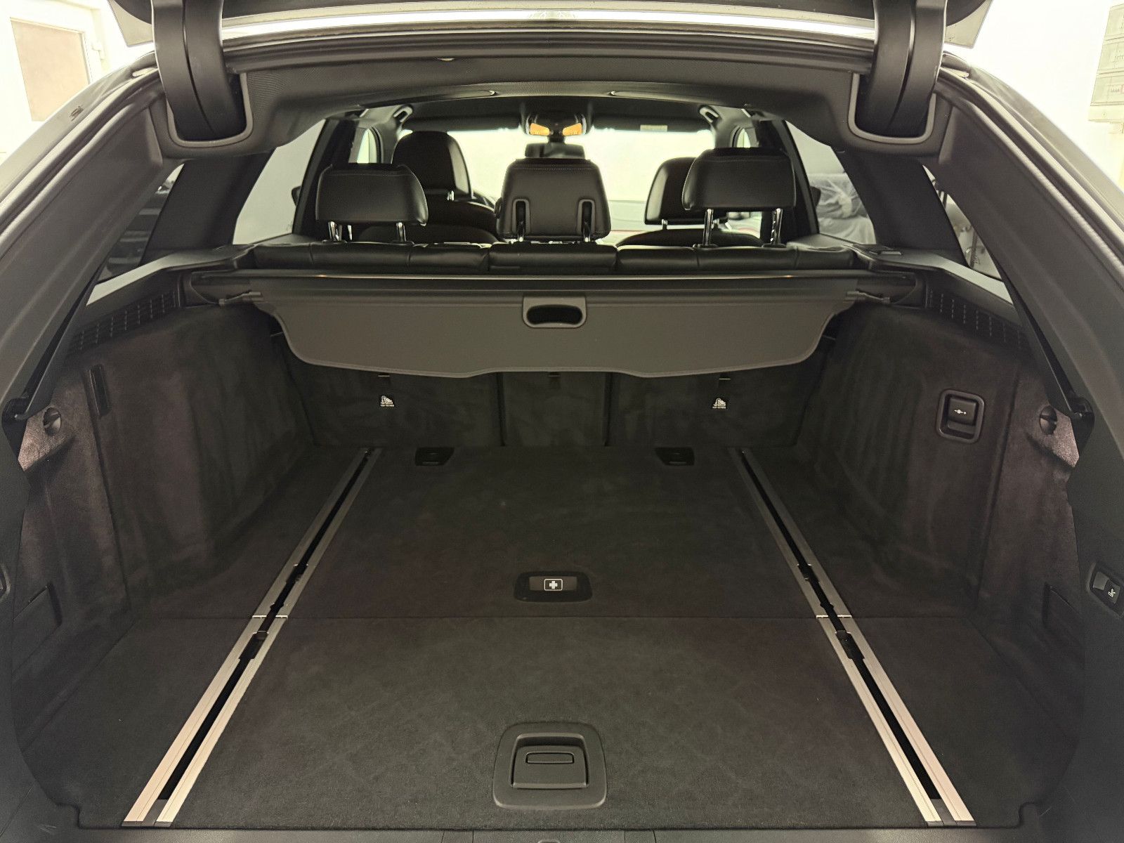 Fahrzeugabbildung BMW 540 d xDrive SPORT Line/360*/LED/HuD/H&K/ACC