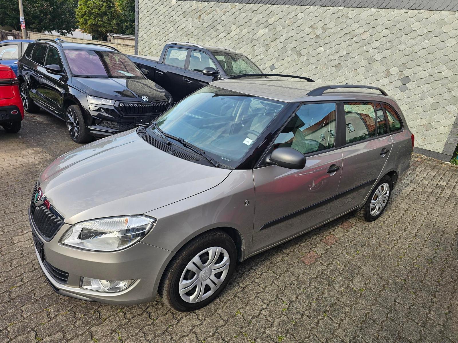 Skoda Fabia 2012 — photo 27