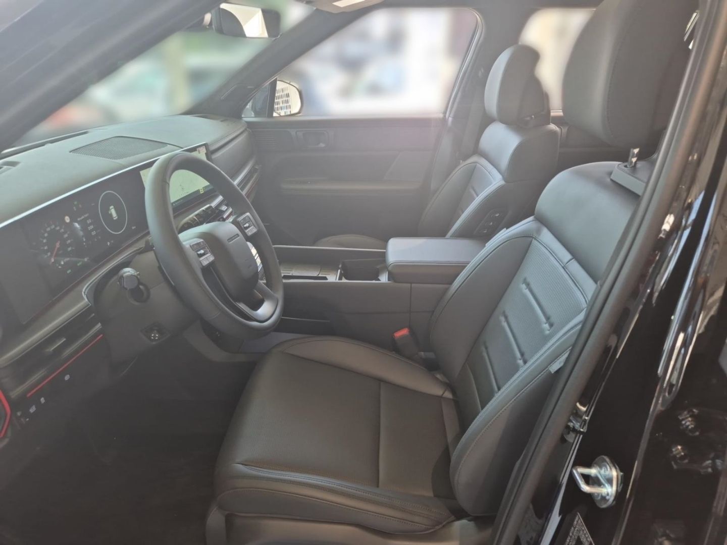 Fahrzeugabbildung Hyundai SANTA FE HEV 1.6 T-GDI Blackline Glas-Schiebedac