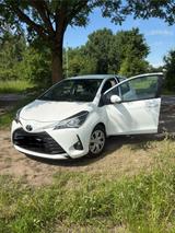 Toyota Yaris Comfort | Scheckheftgepflegt - Toyota Yaris: Von Privat