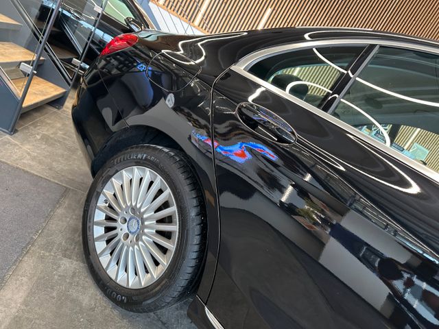 Mercedes-Benz C 200 C Limousine CGI *Avantgarde*Navi*Shz*9G*