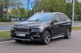 BMW xDrive20i xLine Autom HUD Kam PDC SHZ Keyles +++ - BMW: Braun