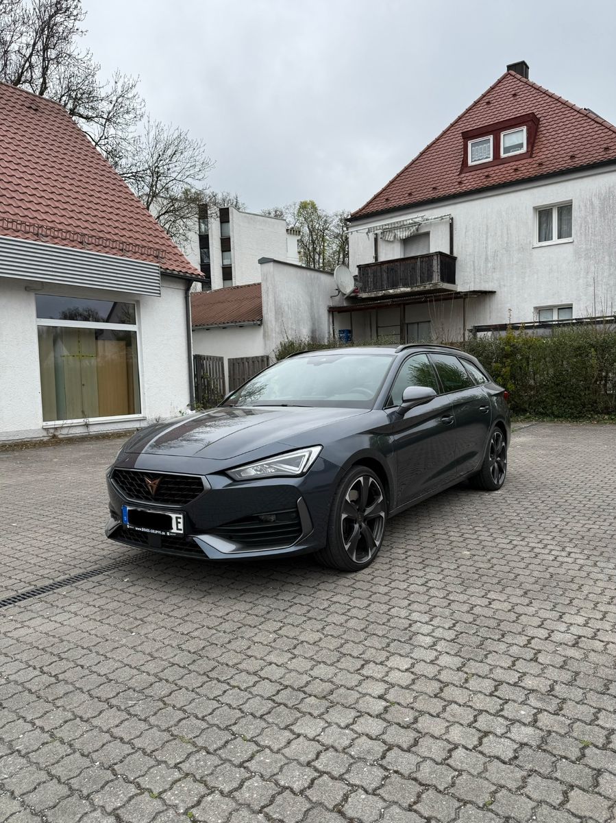 CUPRA Leon