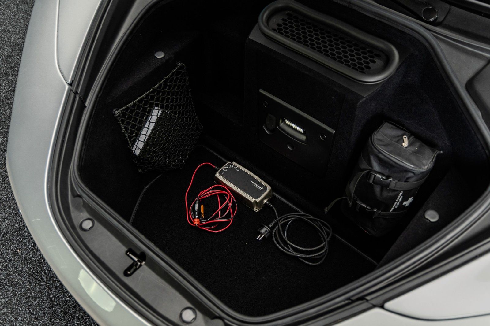 Fahrzeugabbildung McLaren 720S Spider + Scheckheft + Service Neu + Top Zus