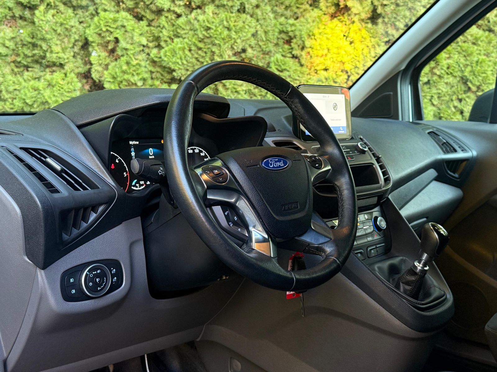 Fahrzeugabbildung Ford Transit Connect 1.5 TDCi Trend XEN+SHZ+KAM+REGAL