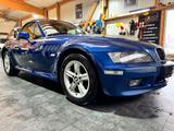 BMW Z3 Roadster 1.9i - mit Benzin-Antrieb: Blau, Vollleder, Cabrio