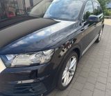 Audi Q7 3.0 TDI quattro *Nur noch kurze Zeit online* - Audi Q7: Privatanbieter