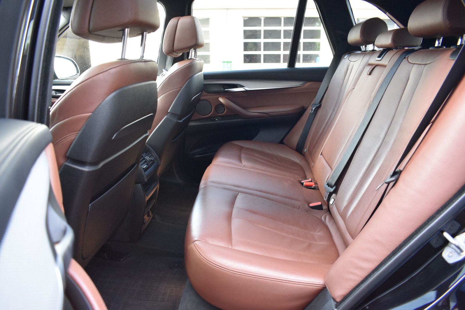 Fahrzeugabbildung BMW X5 M50d*RFK*XEN*PANO*H&K*NAVI*MIETKAUF