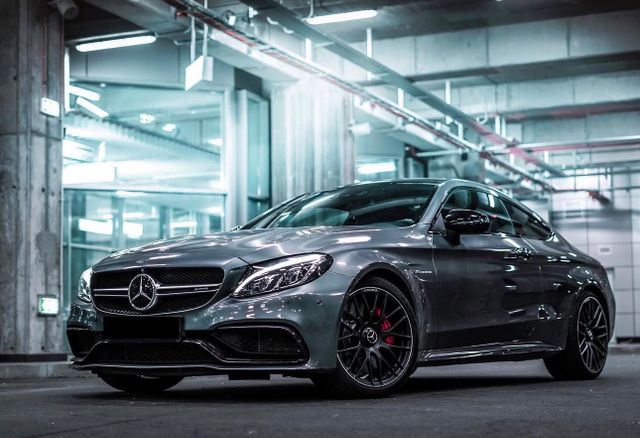 MERCEDES-BENZ C 63 AMG Mercedes-AMG C 63 S Autom. Mercedes...