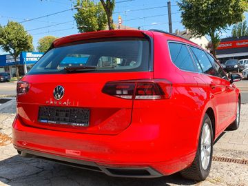 Volkswagen Passat Variant - 7