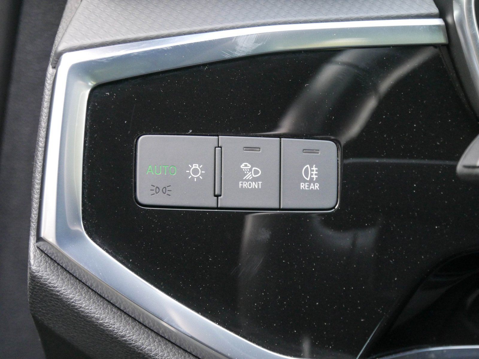 Audi Q3 45 1.4 TFSIe S-Line Navi Heckklappe elekt. foto 13