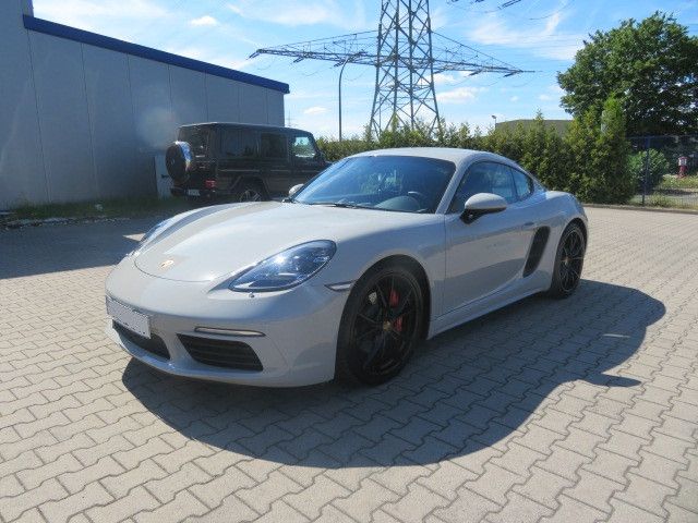 PORSCHE Cayman 718 S