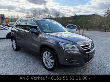 Volkswagen Tiguan - 4