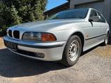 BMW 528i orginal ca. 79000 km  - BMW 528 aus 2000: 528i