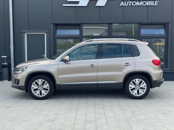 Volkswagen Tiguan - 2