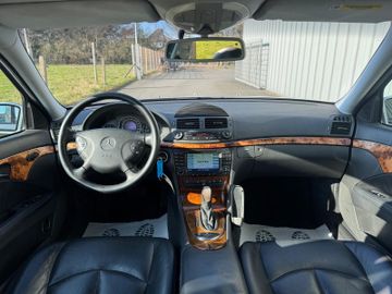 Mercedes E 500 - 11