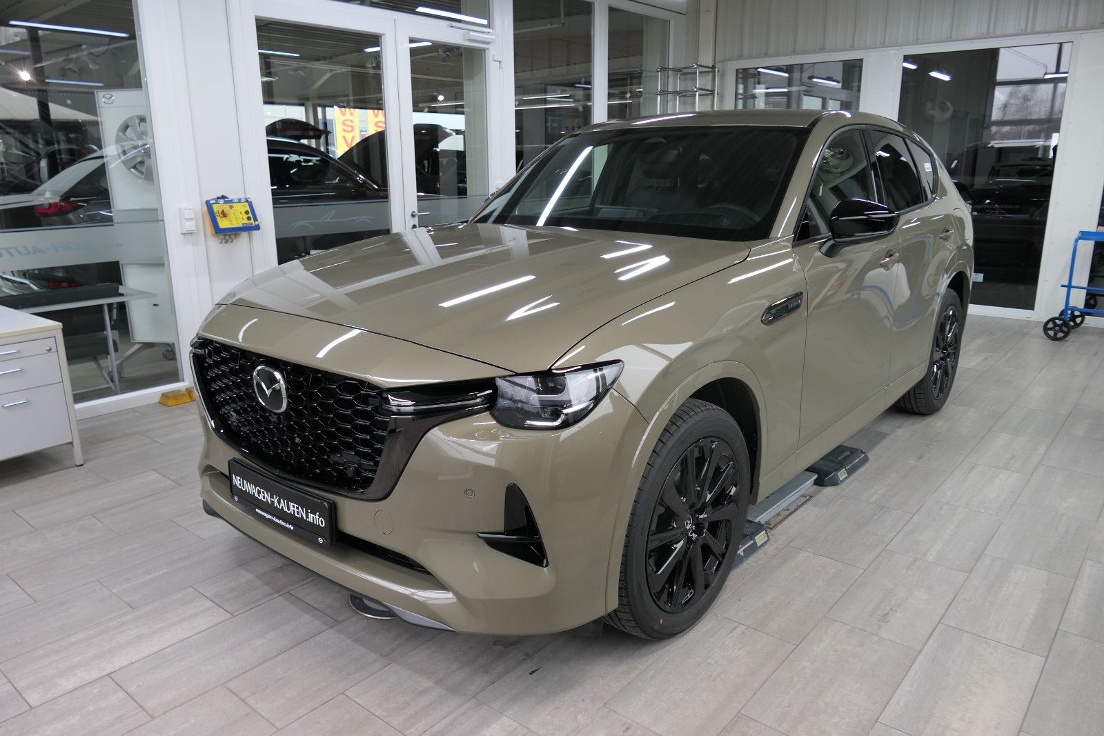 Mazda CX 60 2026  Skyactive 254 AWD HOMURA-Plus NEU imagem 2