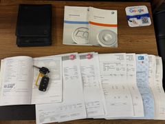 Fahrzeugabbildung Volkswagen up! 1.0 move / Navi Klimaanlage Sitzheizung Temp