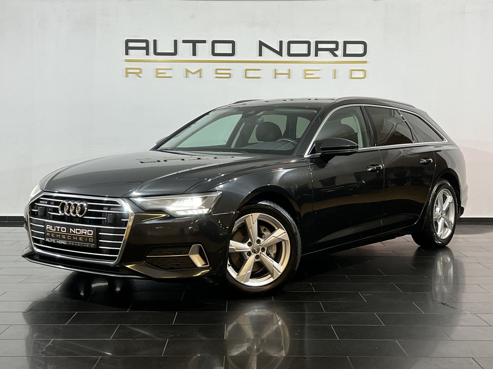 Audi A6 - 1