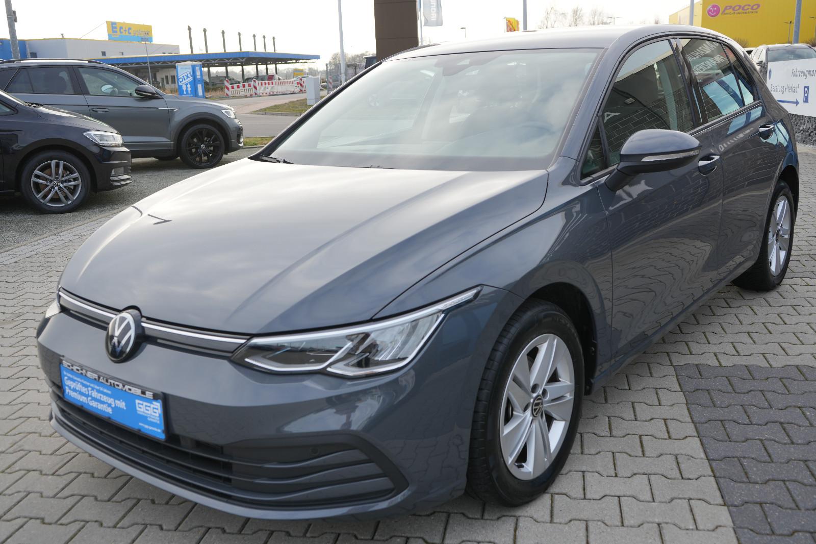 Volkswagen Golf TSI NAVI ACC LED Keyless KAMERA LHZ SITZH.