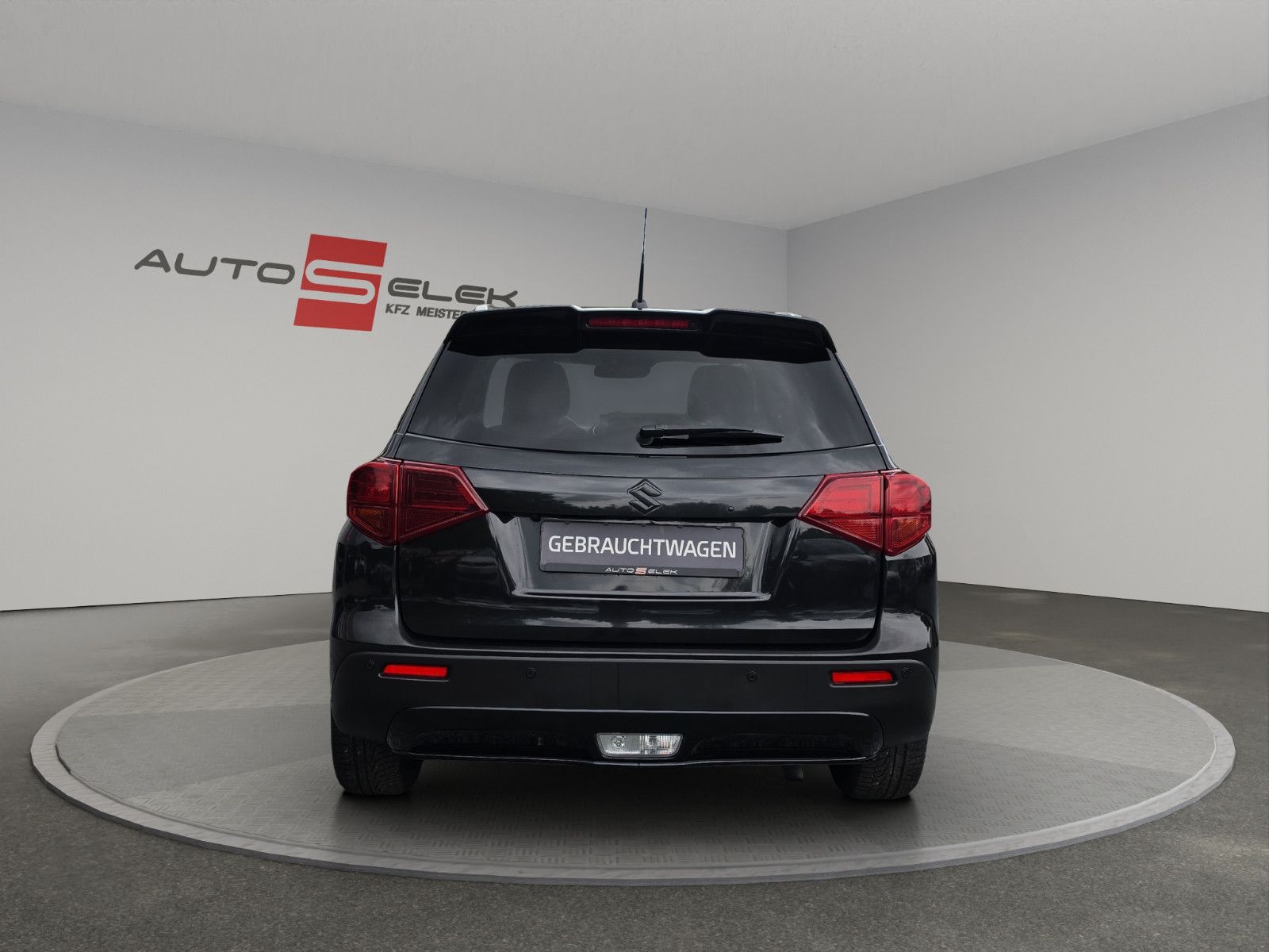 Fahrzeugabbildung Suzuki Vitara 1.4 Comfort+ 4x4 Automatik Panoramadach