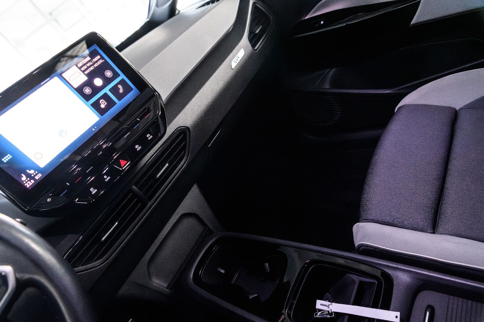 Fahrzeugabbildung Volkswagen ID.3 Pro Performance 150 kW*LED+SHZ+PANORAMA+NAV