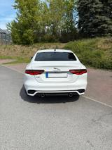 Jaguar XE P300 R-DYNAMIC HSE AWD *VOLL* - Jaguar: X300