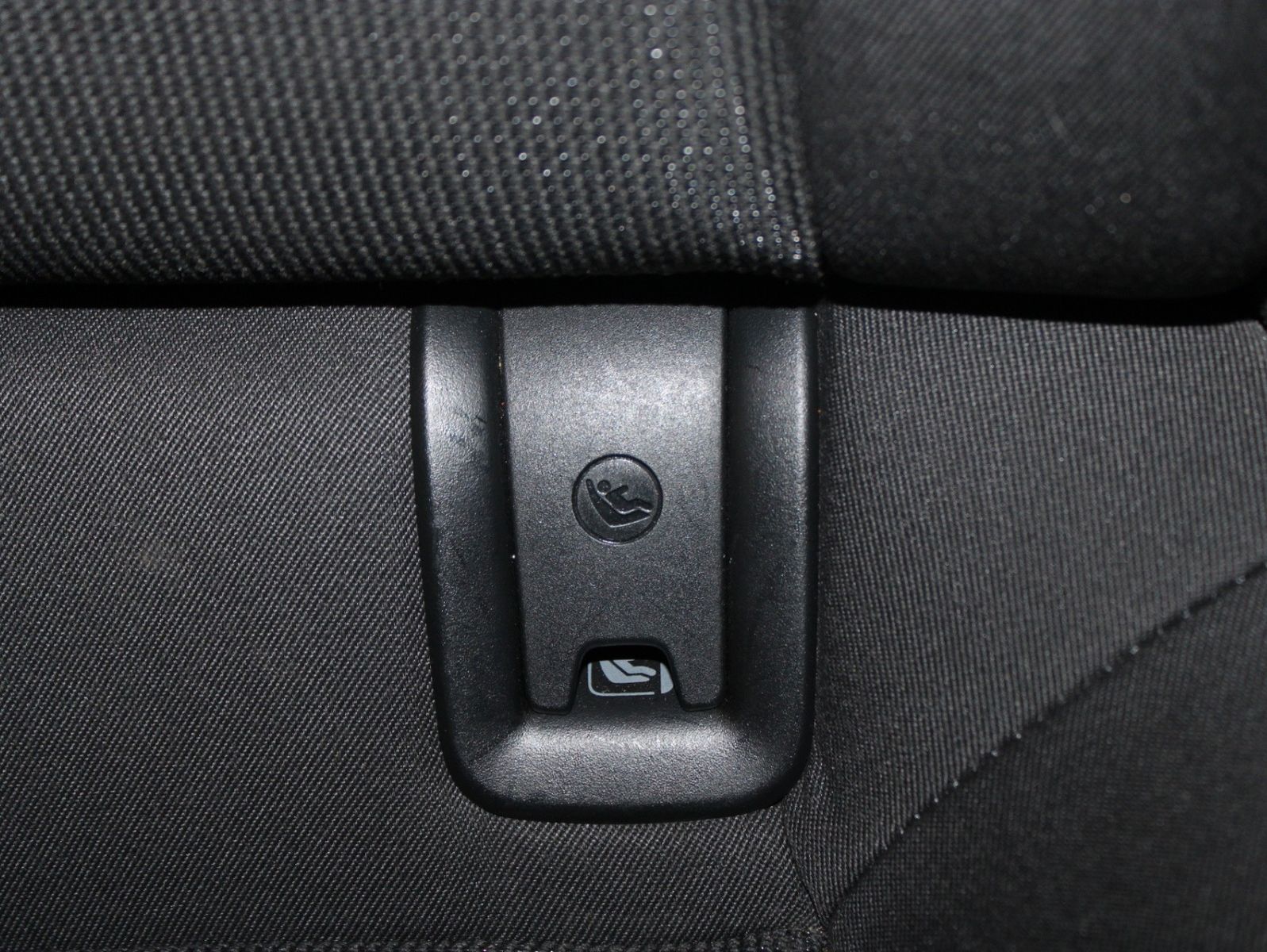 Fahrzeugabbildung Audi A4 2.0 TDI S tronic sport Avant NAVI XENON uvm.