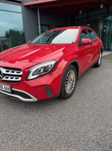 Mercedes-Benz GLA 180 Autom. Business Ausst. Navi LED Kamera - gebrauchte Mercedes-Benz GLA 180 aus dem Jahr 2019